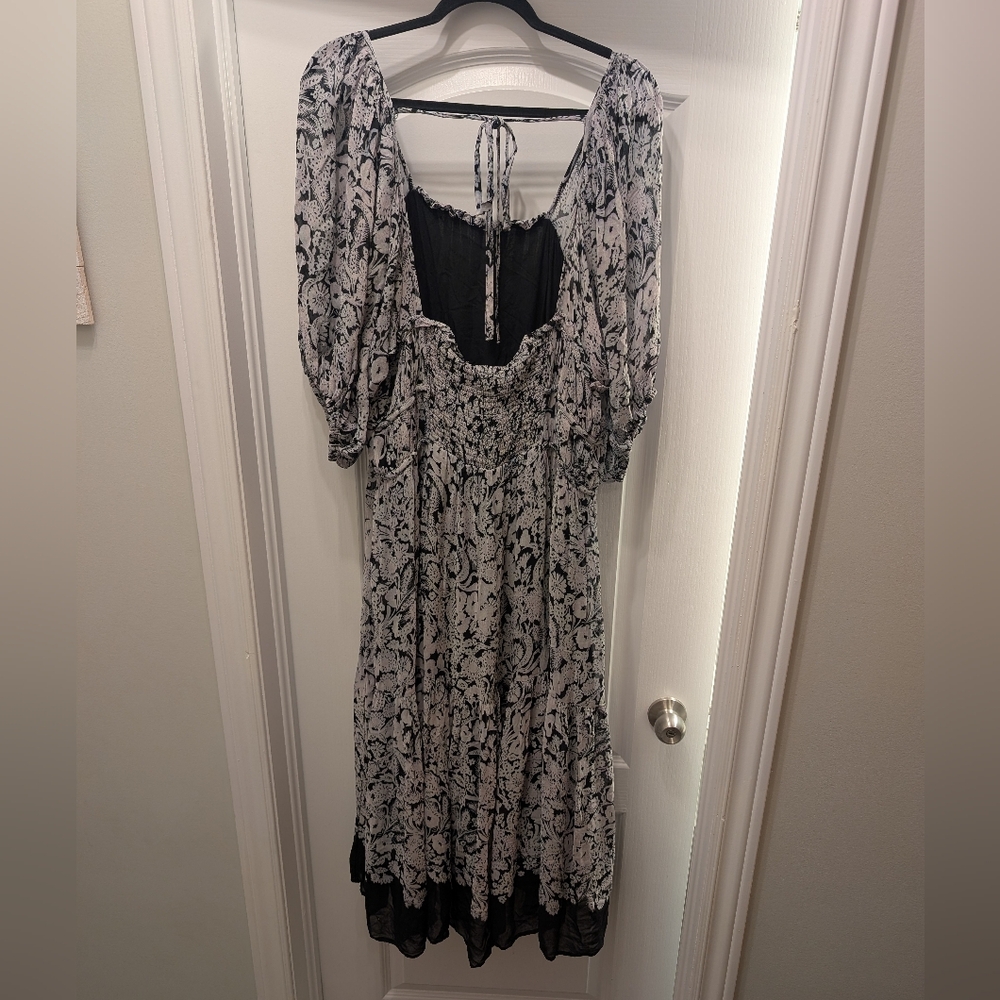 Anthropologie Smocked Midi Dress - Picture 8 of 8